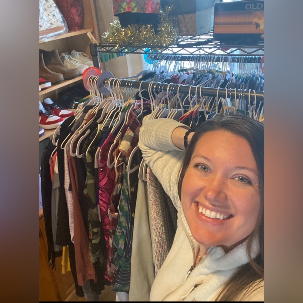 Meet your Posher: Roodies Resale! - Picture 15 of 17